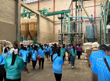 โครงการศึกษาอบรมเพื่อพัฒนาบุคลากรและส่งเสริมอาชีพสมาชิกกลุ่มเกษตรกรทำไร่หนองกราด ... พารามิเตอร์รูปภาพ 3