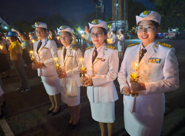 โคราชร่วมพิธีถวายเครื่องสักการะและวางพานพุ่ม ... พารามิเตอร์รูปภาพ 2